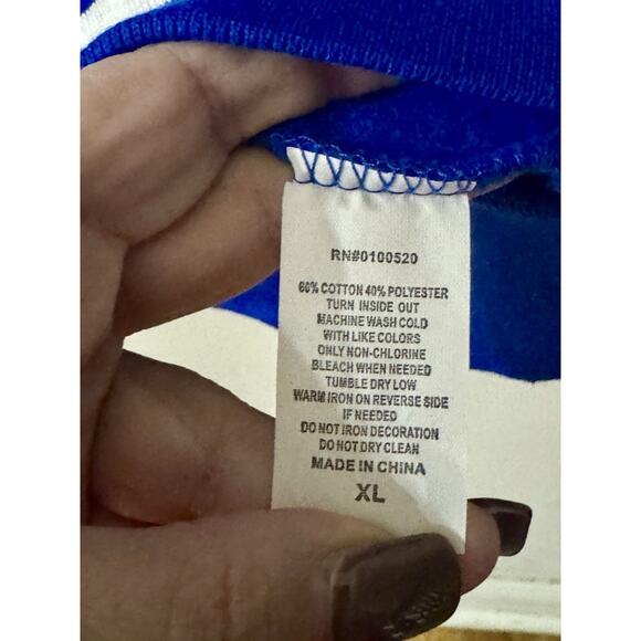 Rare Discontinued WeLoveFine Captain America Varsity Hoodie Mens XL Avengers - Picture 6 of 8